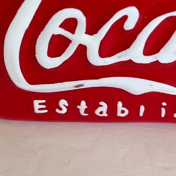 Coke Coca-Cola Ceramic Hinged Box * Ice
Chest With 6 Bottles 'On Ice' De… - Picture 9 of 9